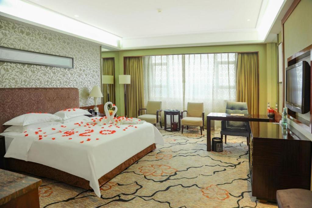 Eurasia International Hotel Dongguan (Guangdong) Exterior foto